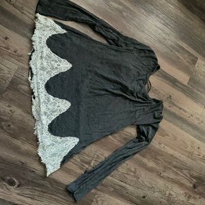 Cute top with lace on the bottom